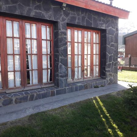 La Casa Del Mono Bed and Breakfast Ushuaia Buitenkant foto